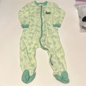 9 Month Onesie (5 for $20)